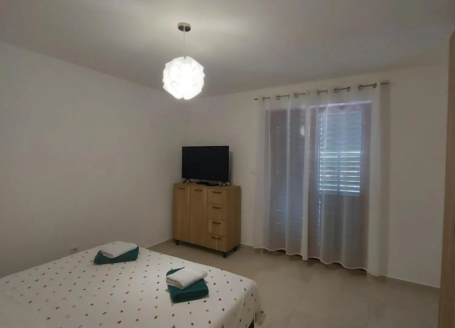 Apartment Spomax Pag Town