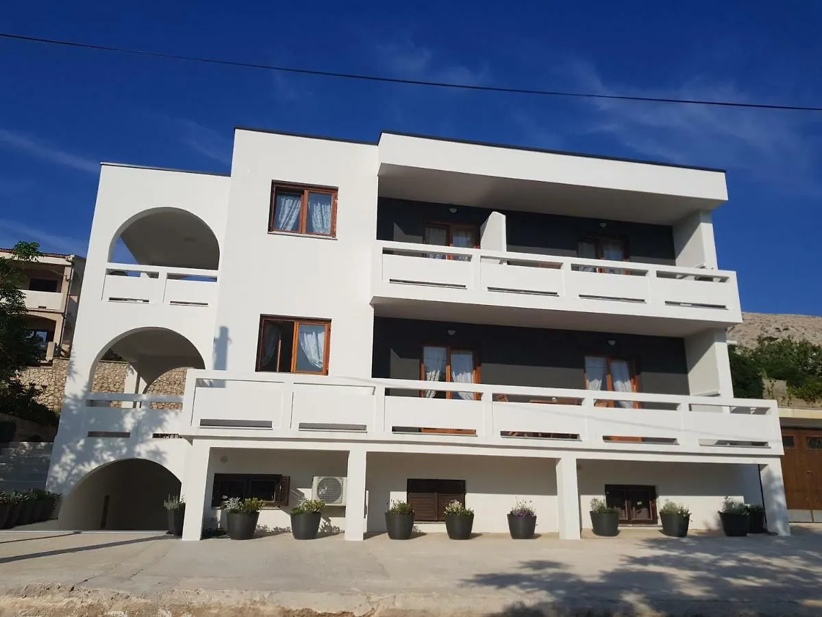 Apartment Spomax Pag Town 0*,  Croazia